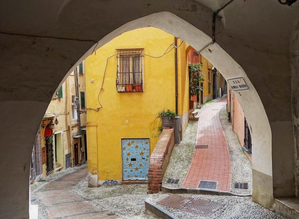 Ferienwohnung Maison Du Port Vieux Sanremo Exterior foto