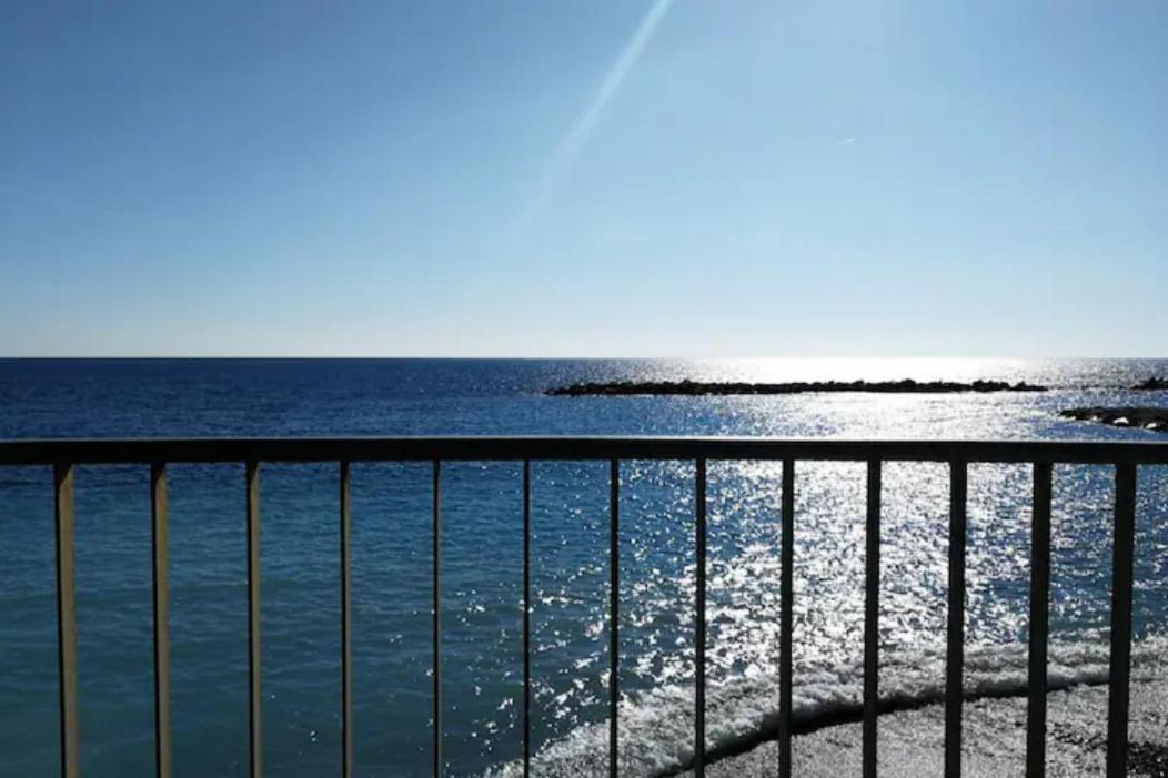 Ferienwohnung Maison Du Port Vieux Sanremo Exterior foto